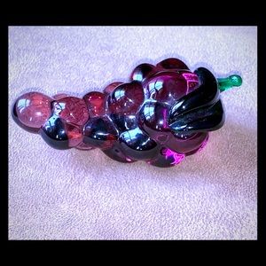 Grapes glass paper weight